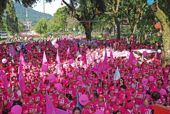 Caminhada do Outubro Rosa em Petrópolis acontece neste sábado
