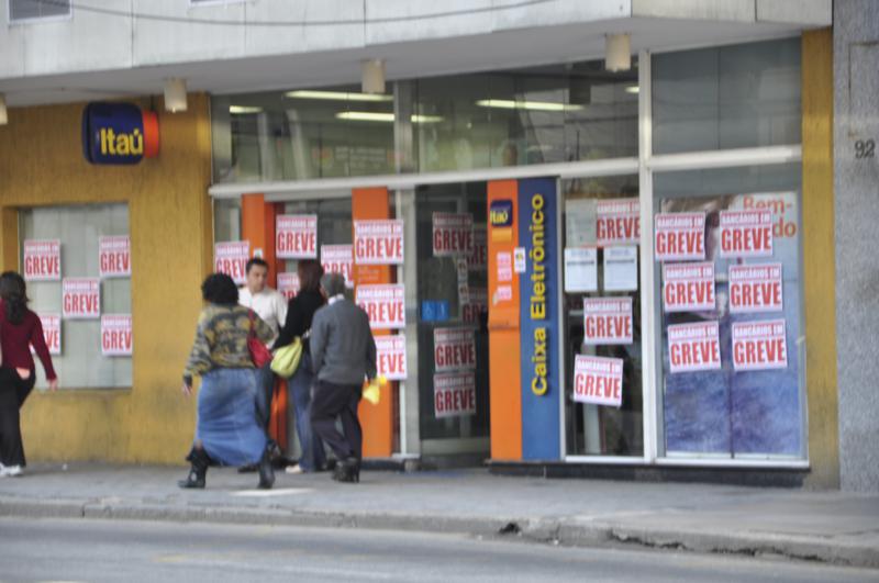 Greve dos Bancários de Petrópolis 2011