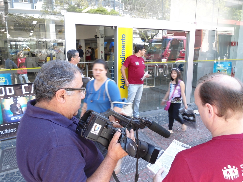 DIA NACIONAL DE LUTA NO BB E NA CAIXA