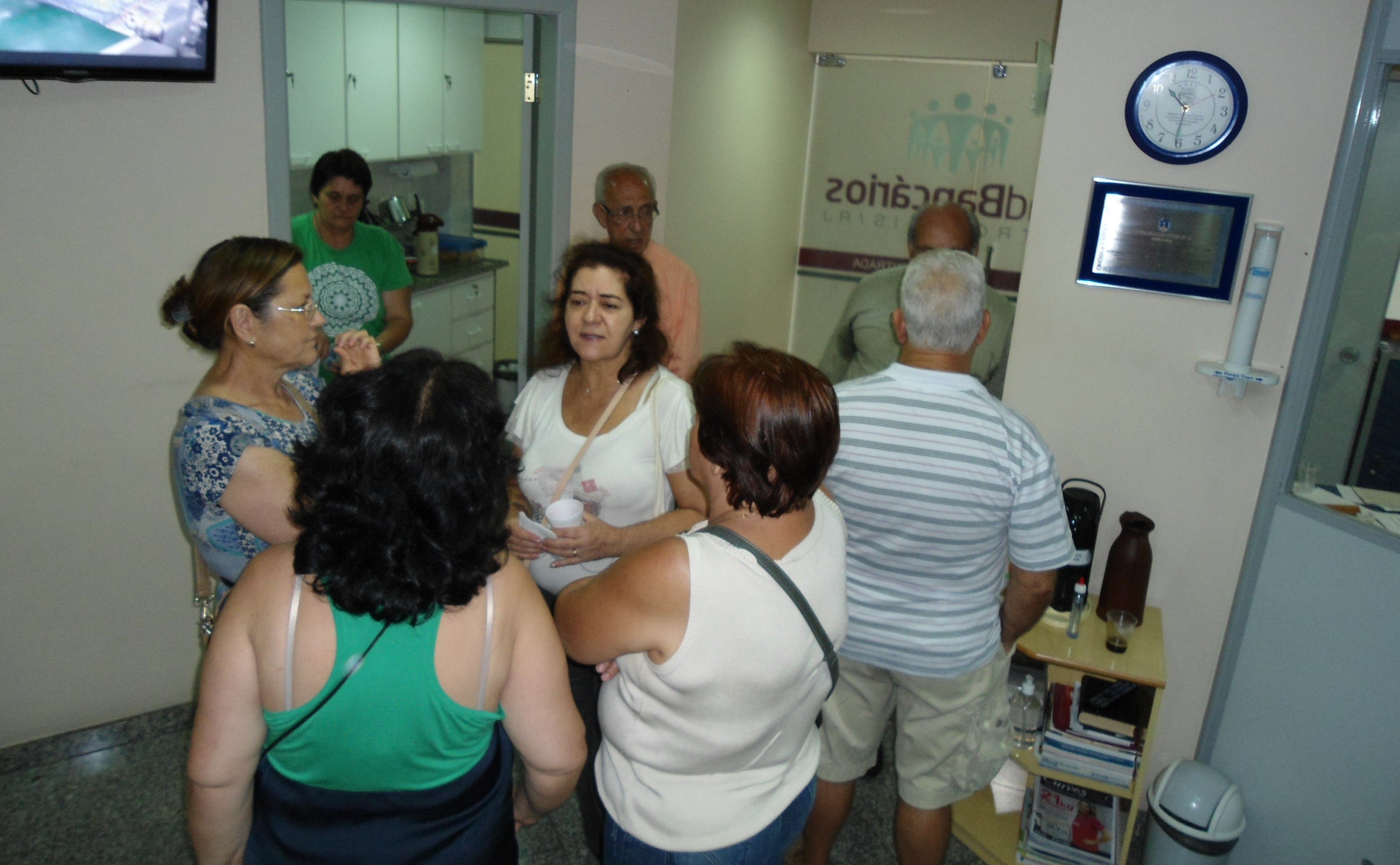 CAFÉ DA MANHÃ EM HOMEMAGEM AO DIA DO APOSENTADO