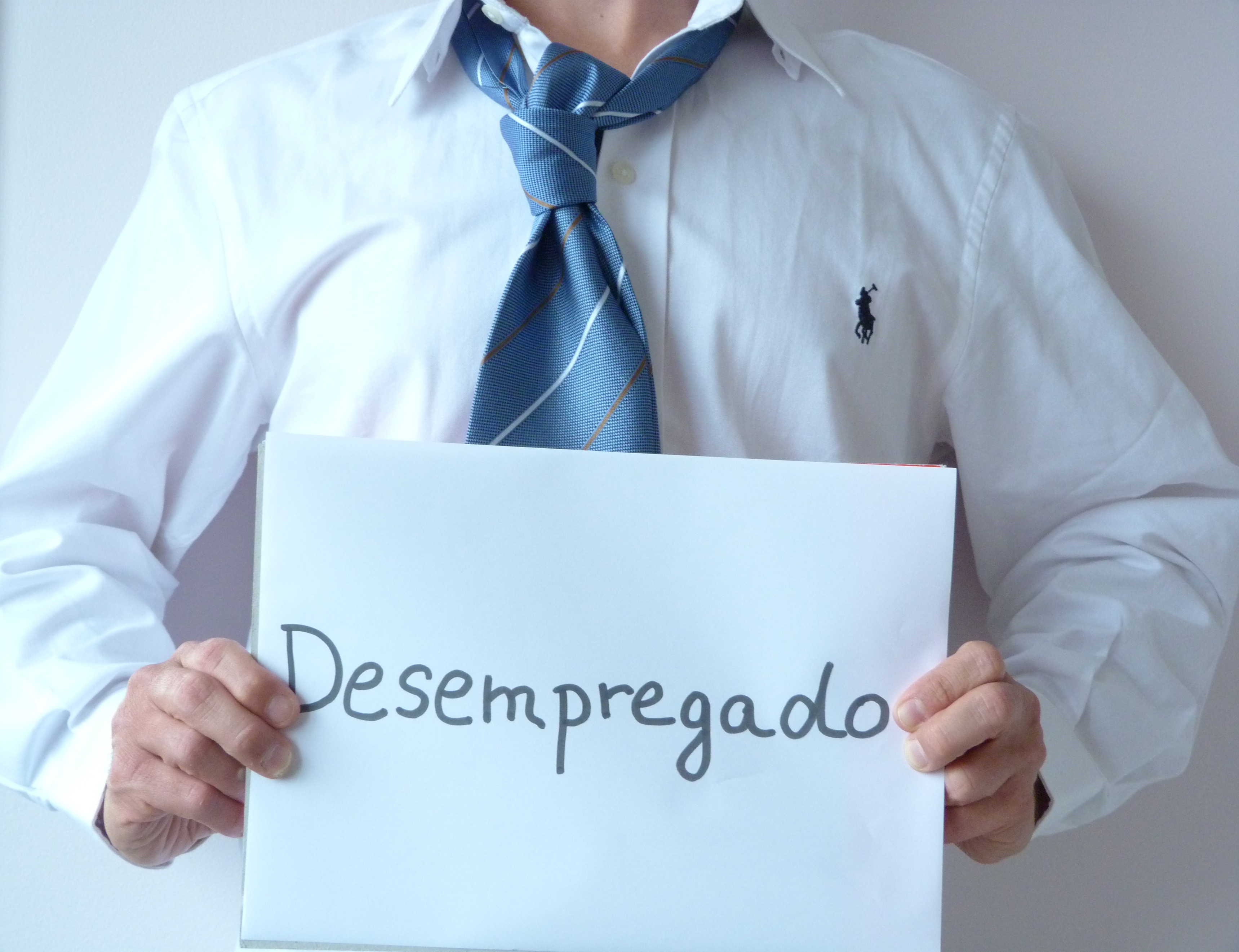Governo propõe desemprego