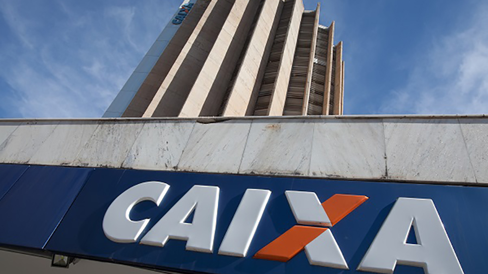 Empregados da Caixa se reúnem com a direção do banco hoje